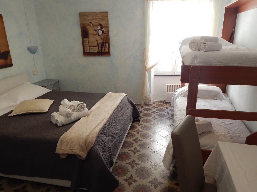 Hotel Glicine Noli Εξωτερικό φωτογραφία
