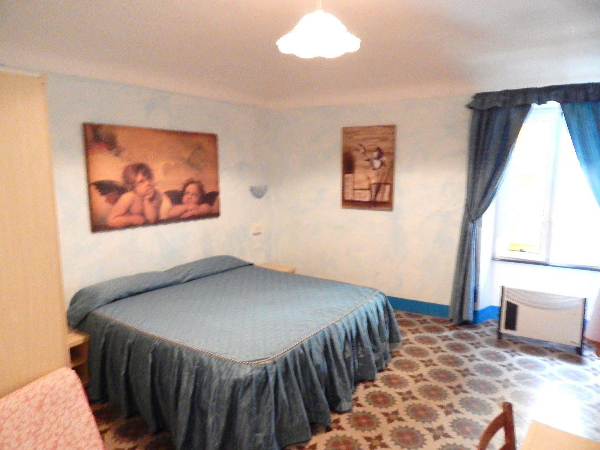 Hotel Glicine Noli Εξωτερικό φωτογραφία